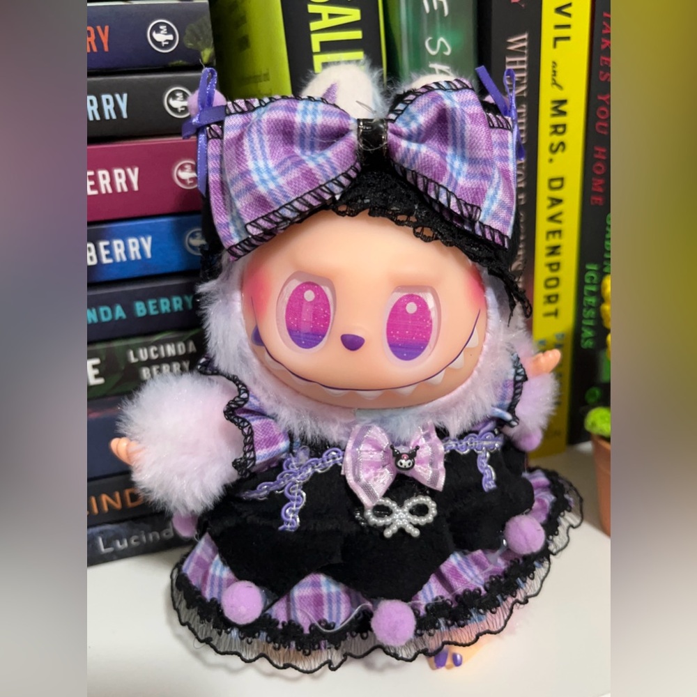 Lafufu Big Into Energy Luck